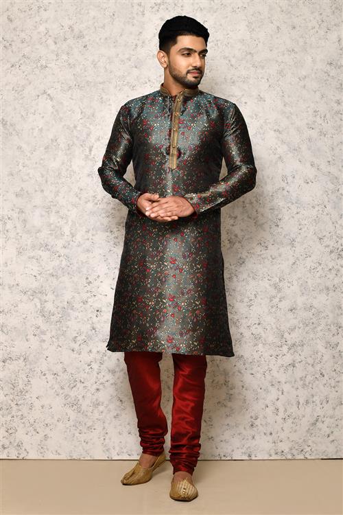 https://media.vinhemfashion.com/Images/RajsahiVol5BVLS472LAZF4TIH8V/image/designer